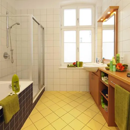 Apartment Luna 9
